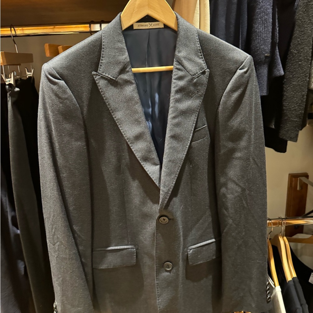 COPY - Mens Strong Suit & Pants